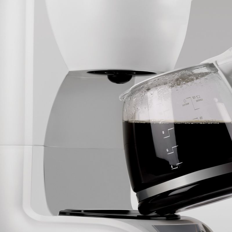 101778Cafetera Black&Decker para 12 Tazas CM0941